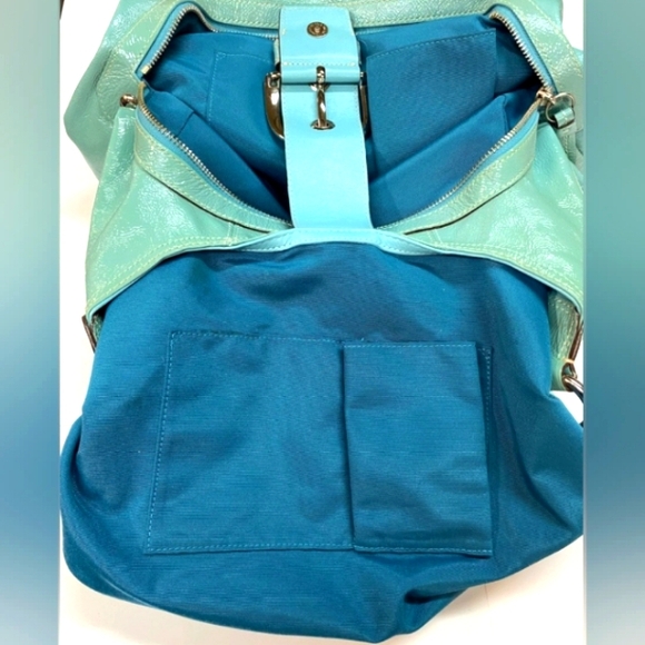 COACH 🐎 BOHO Blue Green Shimmer Patent Leather! - Picture 6 of 10